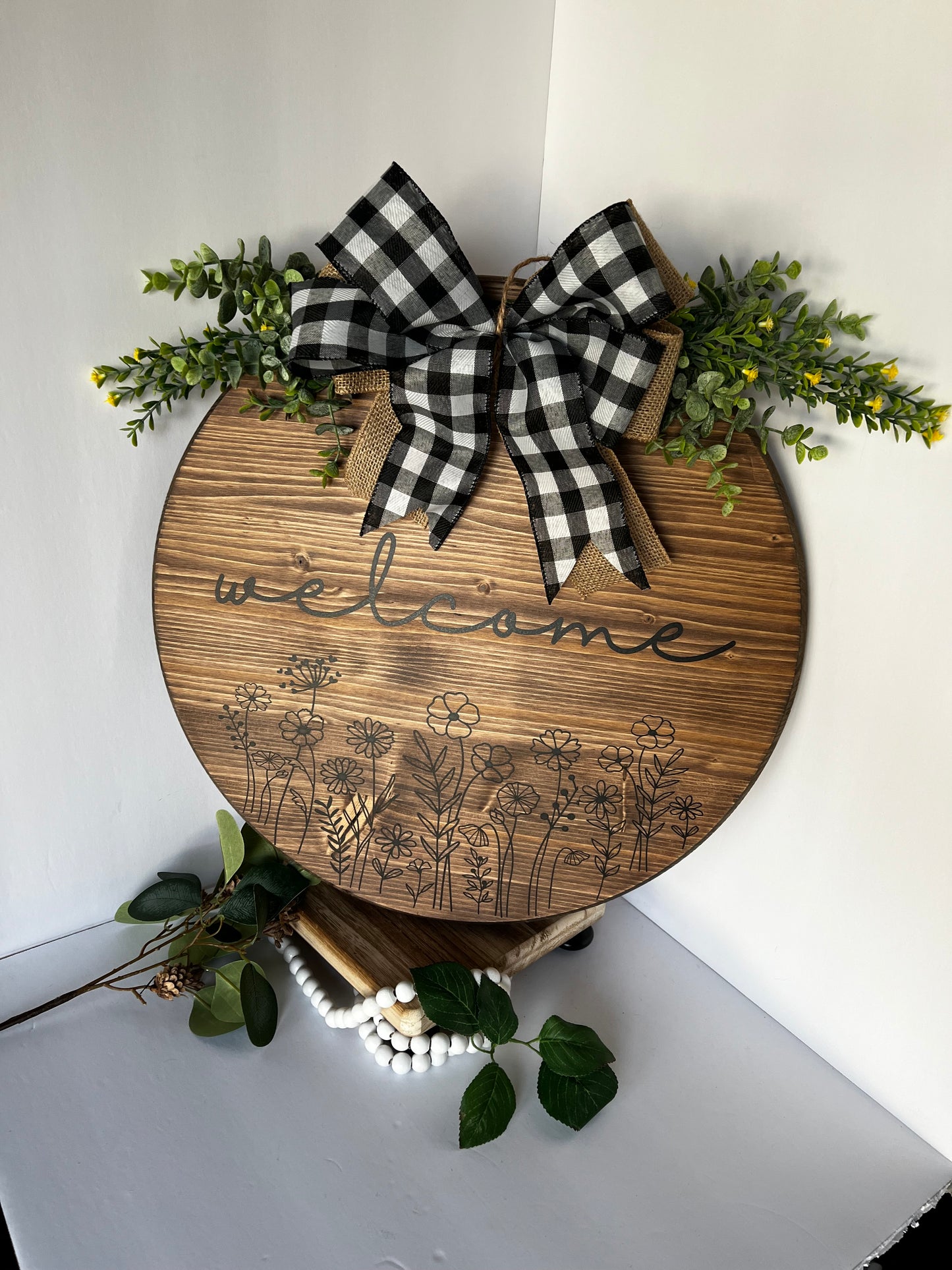 Rustic Floral “Welcome” Wooden Round Door Hanger