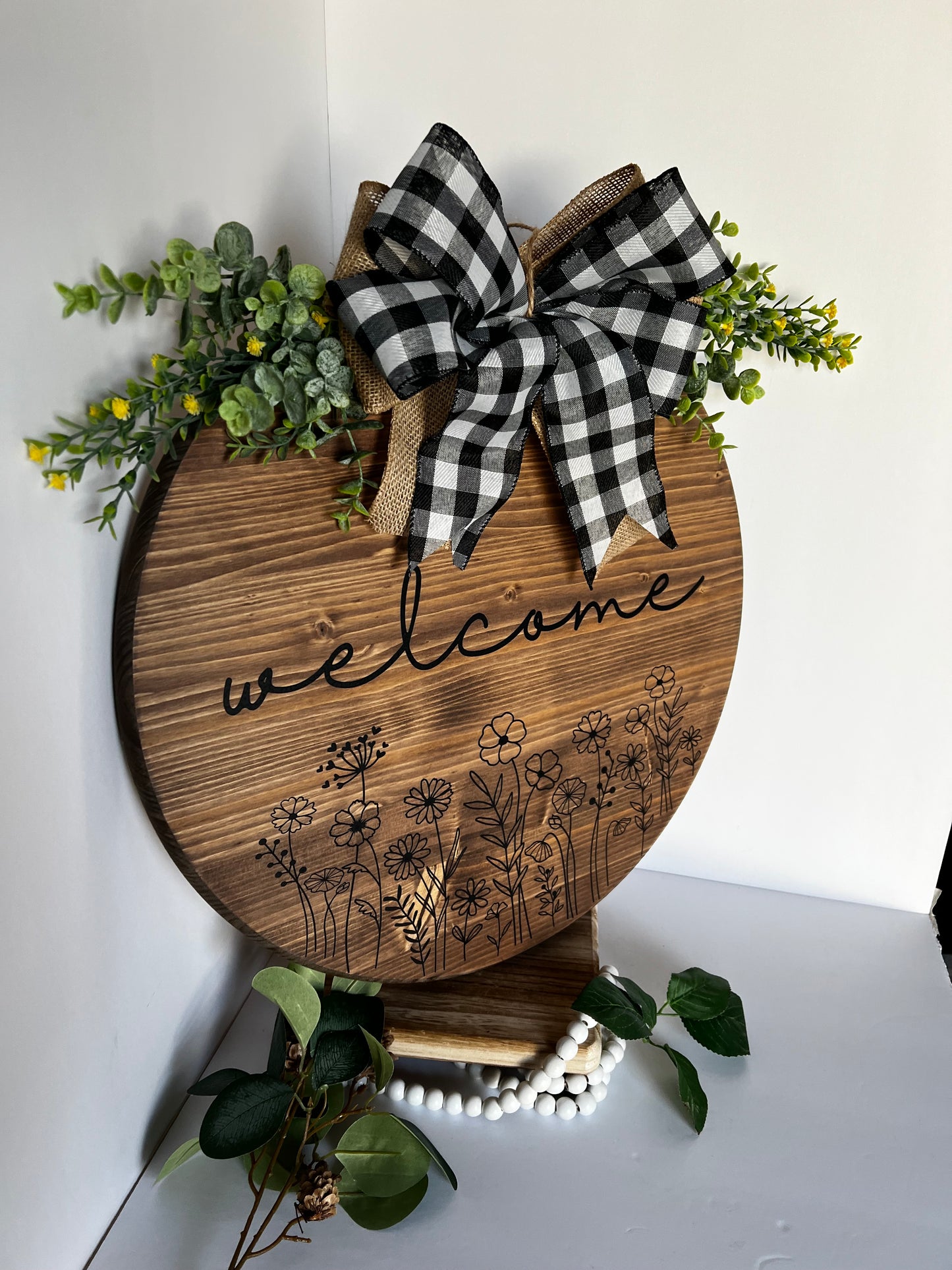 Rustic Floral “Welcome” Wooden Round Door Hanger