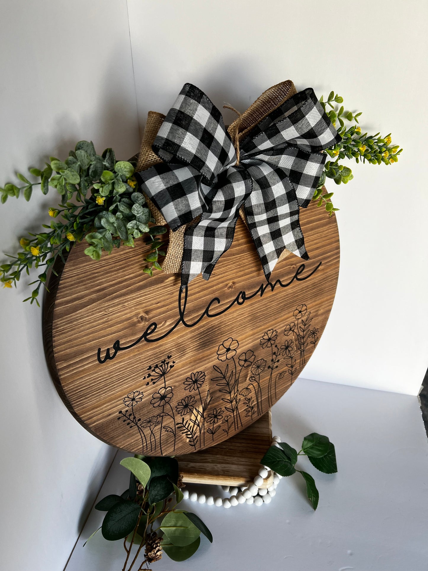 Rustic Floral “Welcome” Wooden Round Door Hanger