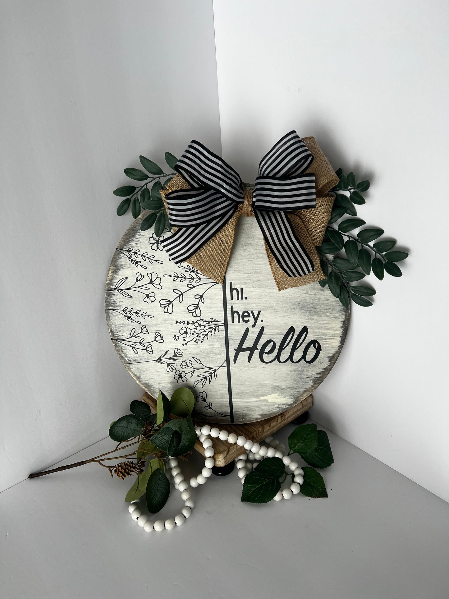 Modern Farmhouse “Hi. Hey. Hello” Wooden Door Hanger